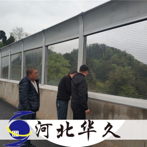 高架桥隔音屏障 55.jpg